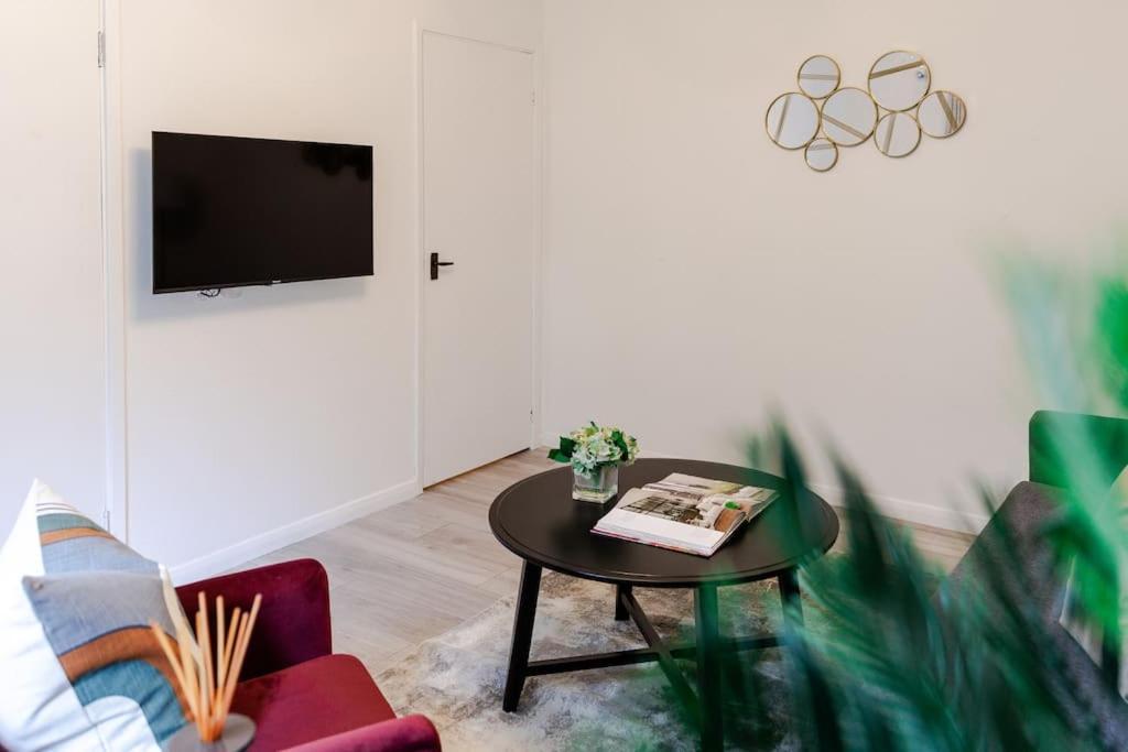 Appartamento Cosy Decorated Flat In Tonbridge Esterno foto
