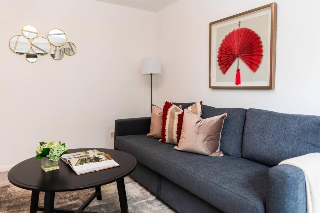 Appartamento Cosy Decorated Flat In Tonbridge Esterno foto