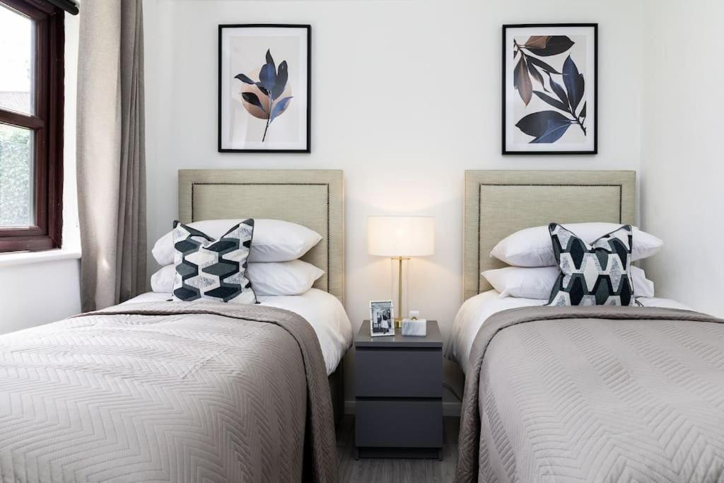 Appartamento Cosy Decorated Flat In Tonbridge Esterno foto